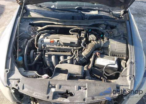 2010 Honda Accord 2.4 Ex-L z USA, uszkodzony, nr VIN 1HGCP2F86AA182835